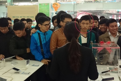 Bi hài trong ngày đầu bán iPhone 5S 